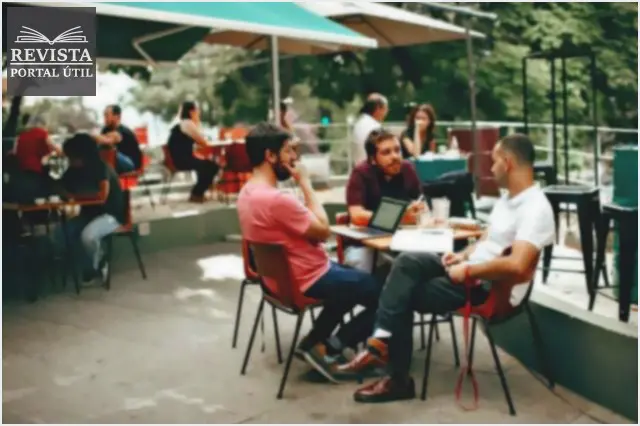 Marketing Para Restaurantes: Como Ter Sucesso na Internet Marketing Para Restaurantes: Como Ter Sucesso na Internet