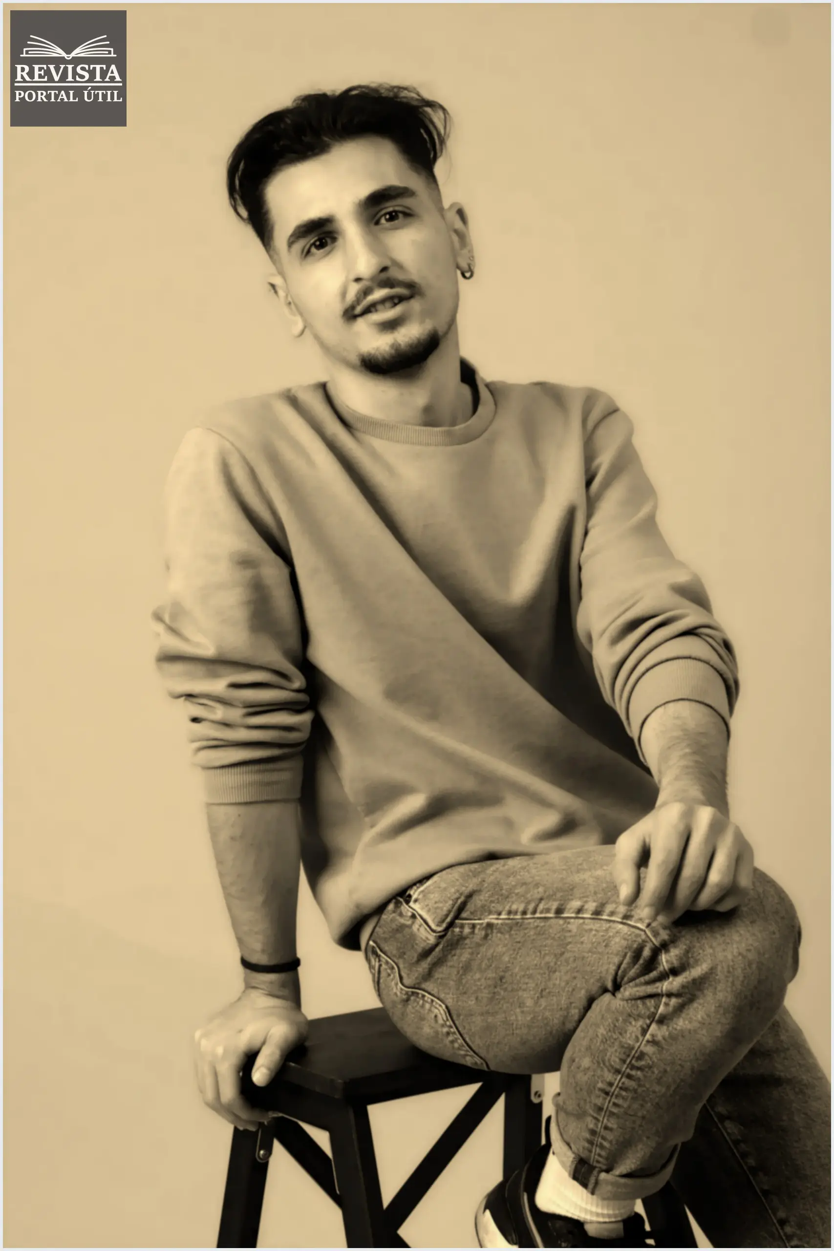 Estilo casual: essencial no guarda-roupa de um homem moderno Homem moderno com um estilo casual