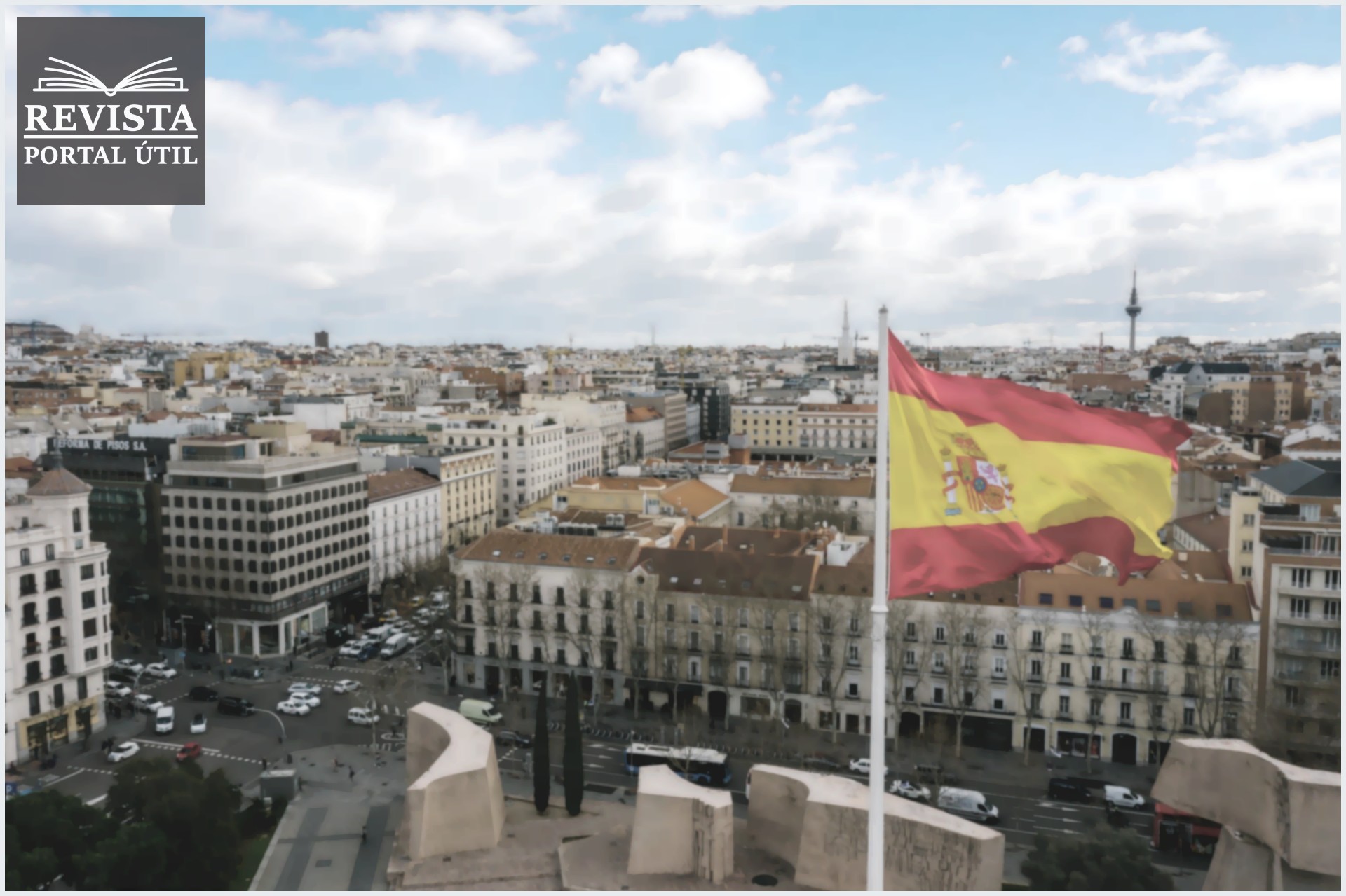 Um bairro da Espanha com a bandeira espanhola