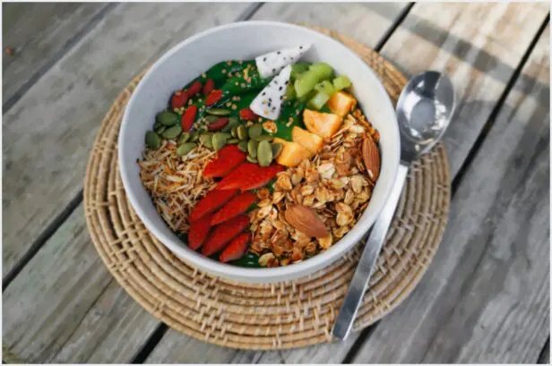 7 alimentos para intestino preso que ajudam na liberação