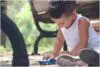 A criança aprende brincando A criança aprende brincando