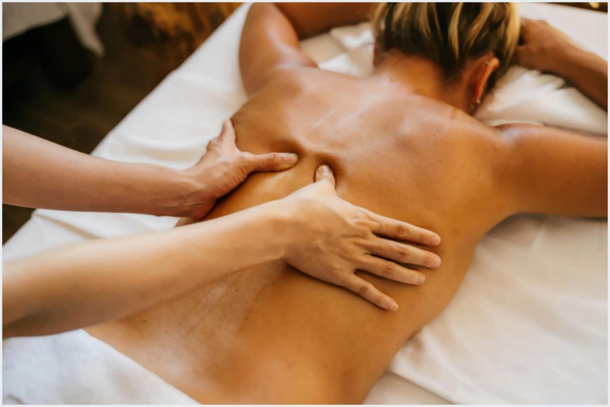 Conheça os benefícios da massagem Nuru