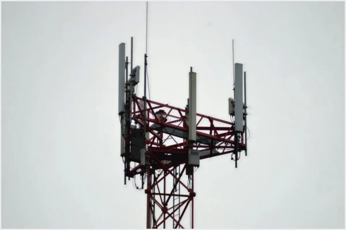 O que devo observar ao contratar uma operadora de internet? O que devo observar ao contratar uma operadora de internet?