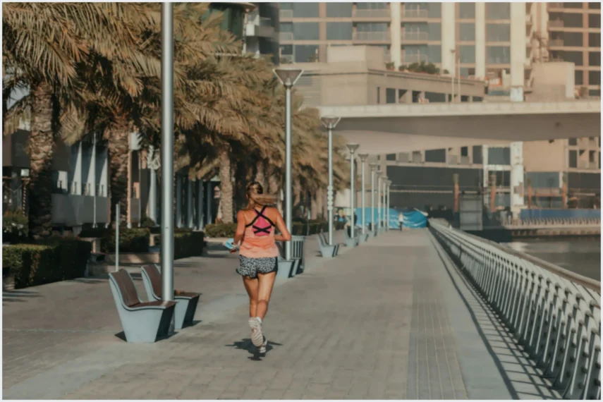 Principais diferenças de correr na rua e na esteira